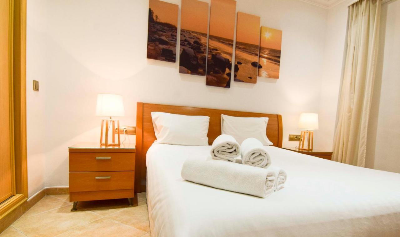 Letmalaga Banos Del Carmen One Apartment Luaran gambar