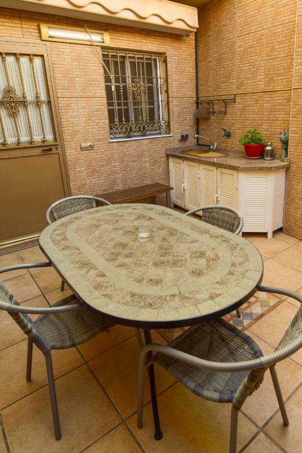 Letmalaga Banos Del Carmen One Apartment Luaran gambar