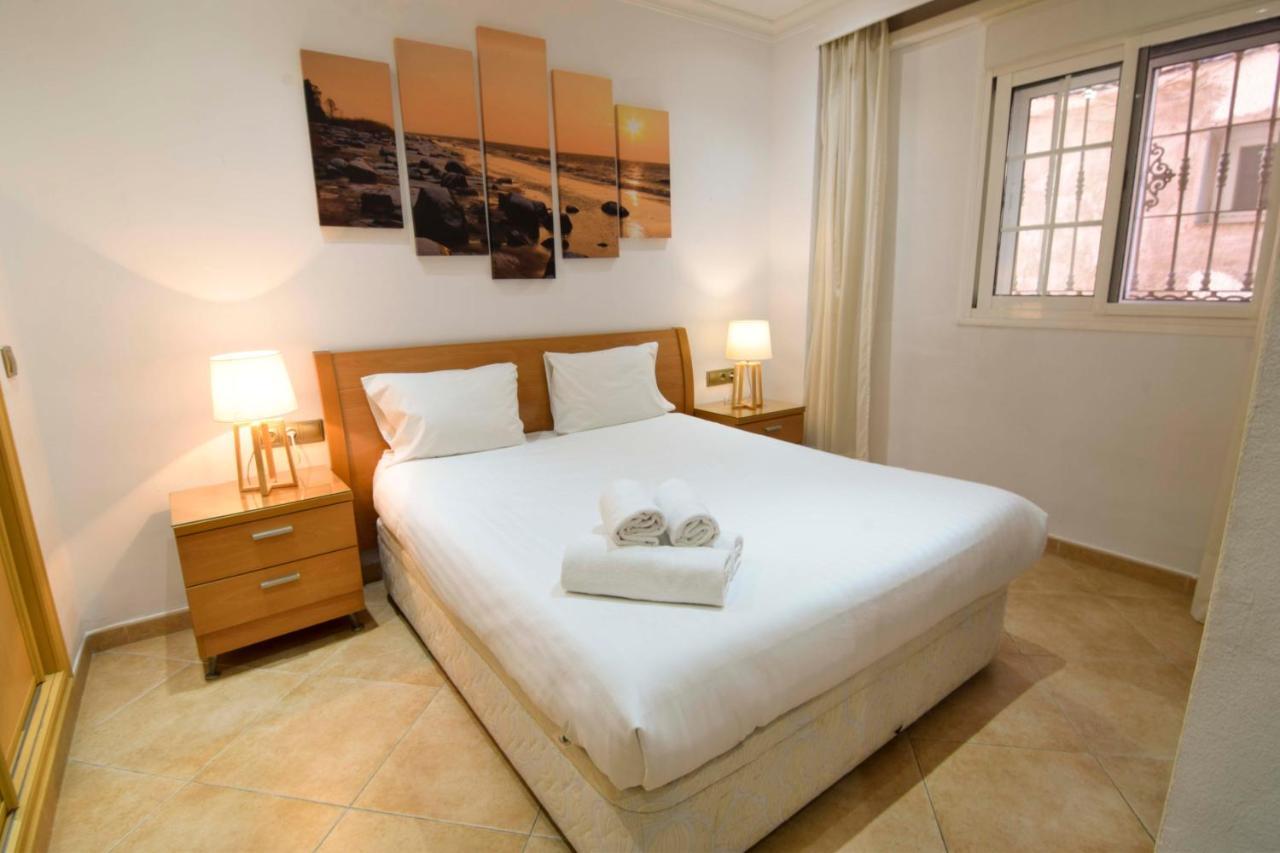 Letmalaga Banos Del Carmen One Apartment Luaran gambar
